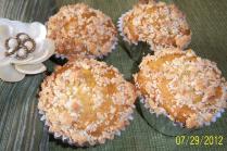 banana crumb muffins